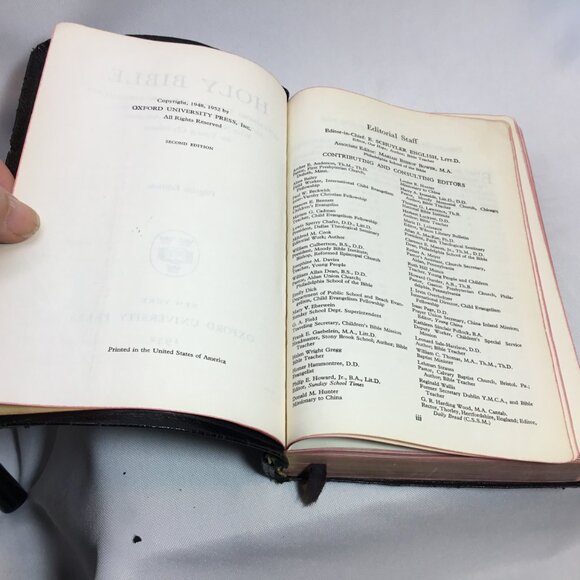 Holy Bible Pilgrim Edition Oxford Press 1952 2nd Ed. Black Leather Cover - Picture 10 of 16